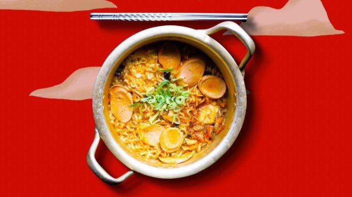 Semangkuk ramyeon yang ditawarkan di tempat kuliner Bogor Kim Bo-Im, panas serta gurihnya kuah siap memanjakan lidah pengunjung.