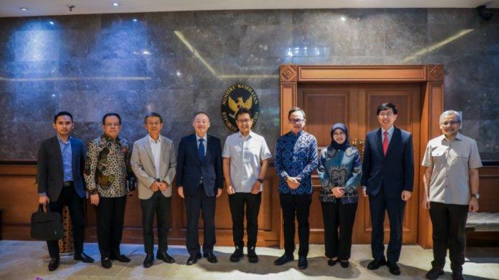 Wali Kota Bogor Bima Arya saat pertemuan membahas World Health City Forum (WHCF) 2023 di Gedung Kemenkes RI, Jakarta, Senin (17/7/2023).