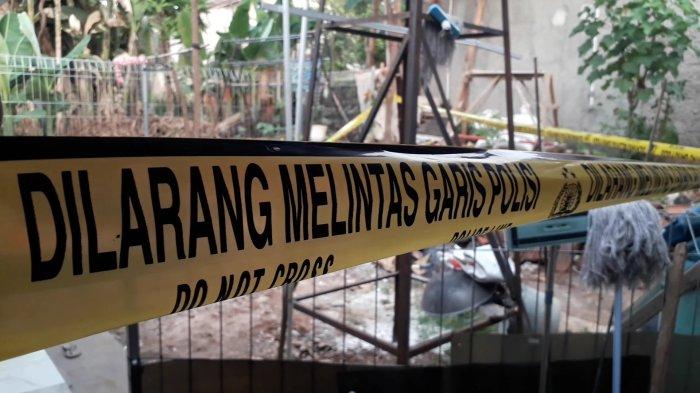 Temuan air sumur yang berubah menjadi cairan mirip bensin menggegerkan warga Kampung Nagrog, Desa Pengasinan, Kecamatan Gunungsindur, Kabupaten Bogor.