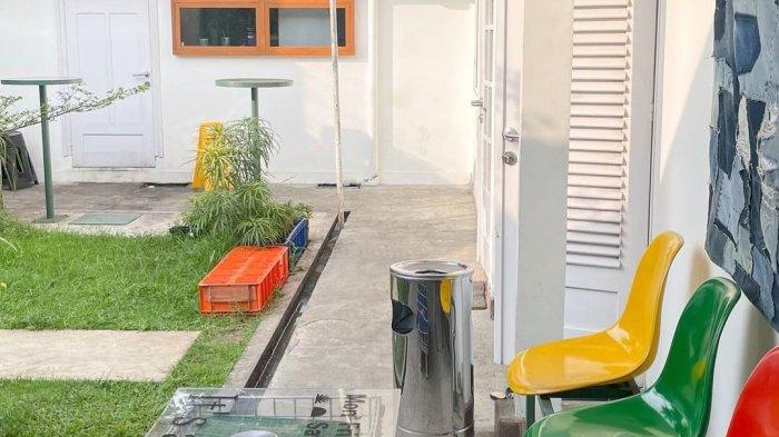 Area outdoornya menjadi spot favorit bagi para pengunjung. Jika kamu dan bestie ingin mencari wisata kuliner Bogor dengan konsep homey Buitens perlu kamu jajal.