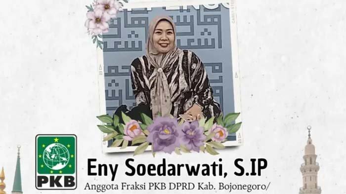 JEMAAH UMROH KECELAKAAN: Tangkapan layar berita duka cita Eny Soedarwati. Inilah sosok Eny Soedarwati, anggota DPRD Bojonegoro yang meninggal dunia akibat kecelakaan bus saat umroh di Arab Saudi pada Kamis (20/3/2025). Eny dikenang sahabatnya sebagai sosok yang baik semasa hidup.
