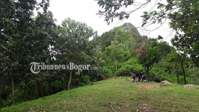 Gunung Batu rekomendasi tempat wisata Bogor yang cocok buat healing.
