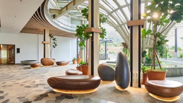 The Botanica Sanctuary merupakan hotel di Bogor yang ideal untuk melarikan diri dari kepenatan kota dan menemukan kedamaian dalam suasana alam yang memukau.
