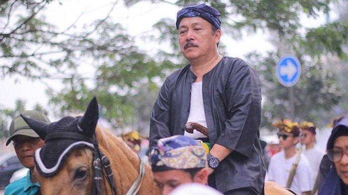 Rekam jejak Camat Parungpanjang Icang Aliudin tengah jadi sorotan. Hal itu lantaran Icang Aliudin sedang banyak mendapatkan kritikan dari warga Kabupaten Bogor
