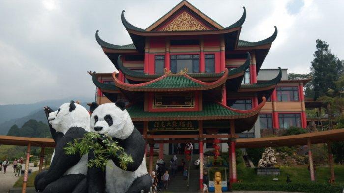 Istana Panda Indonesia, tempat wisata Bogor yang tawarkan suasana seperti di negara China.