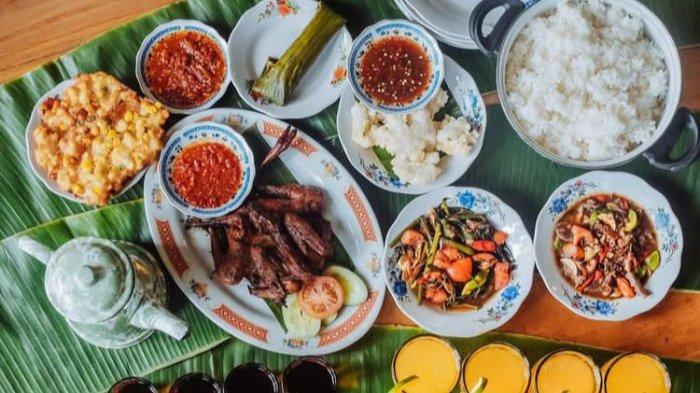 Rumah makan sunda, Kluwih Bogor.