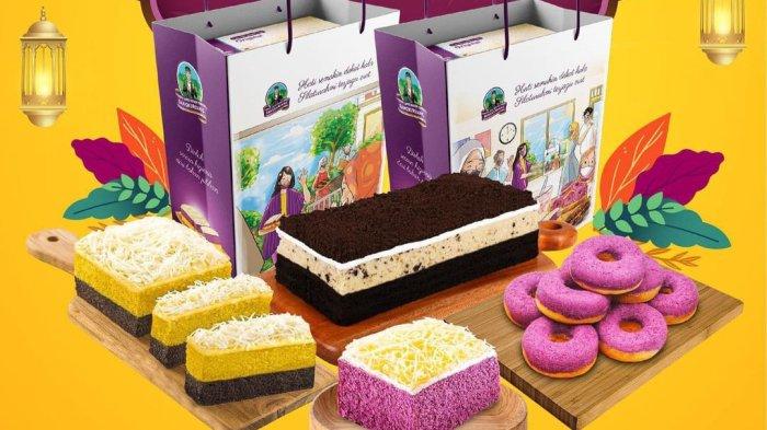 Rasakan kenikmatan gigitan lembut yang ditawarkan oleh kuliner Bogor satu ini yaitu Lapis Talas Sangkuriang.