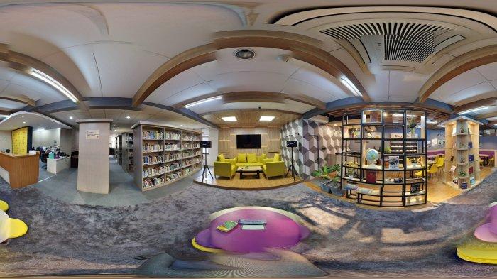 Perpustakaan Pusat kampus di Bogor Universitas Pakuan memiliki koleksi berupa buku fisik yang jumlahnya 6398 judul.