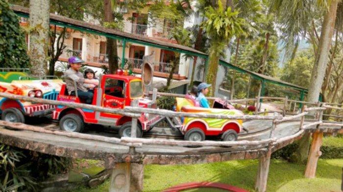 Royal Safari Garden merupakan hotel di Bogor yang menyediakan tempat bermain anak yang seru dan menyenangkan.
