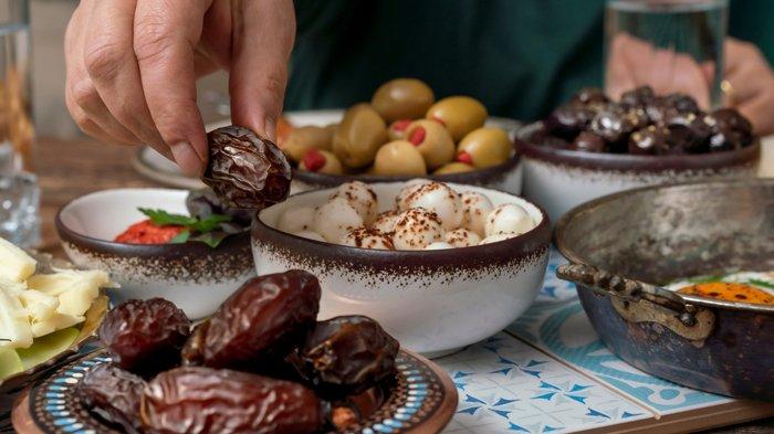 Simak penjelasan soal batas qadha atau bayar utang puasa di Ramadhan tahun lalu. Seperti diketahui, Ramadhan 2024 sebentar lagi akan tiba.