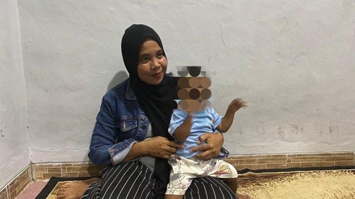 Siti Mauliah (37) ungkap perbedaan karakter anaknya yang tertukar, Kamis (10/8/2023)
