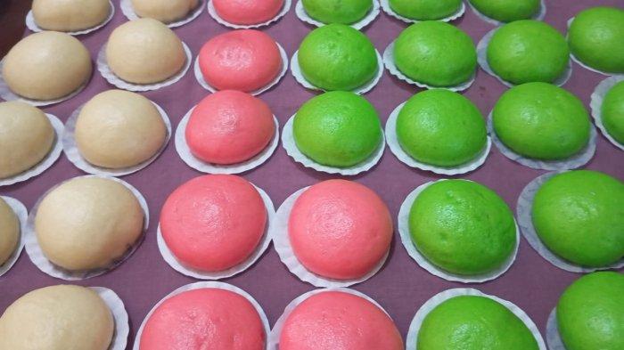 Mipau (Mini Bapau), bapau mungil berwarna-warni dengan beragam varian isi yang digemari anak-anak.