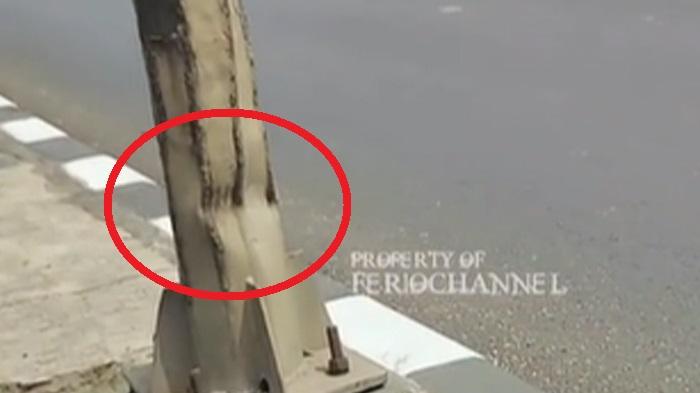 Kondisi tiang lampu di Jembatan Talun Diduga bengkok karena terbentuk kepala Eky