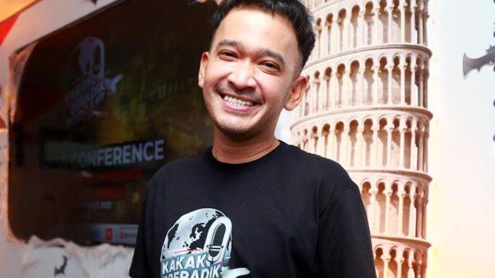 Figur publik dan pembawa acara terkenal Ruben Onsu bakal memulai live streaming di e-commerce dengan banyak promo pada tanggal 31 Juli 2023.