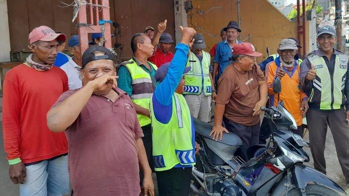 Dukungan dari masyarakat Indramayu untuk Gibran Rakabuming Raka maju jadi Cawapres, Jumat (13/10/2023).