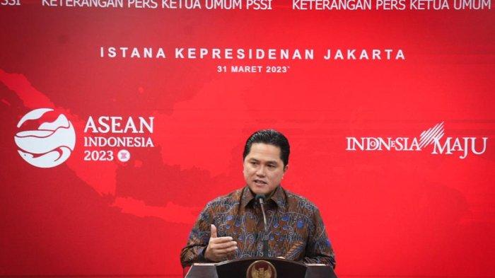 Ketua Umum PSSI Erick Thohir saat jumpa pers di Istana Presiden, Jumat (31/3/2023) sore.