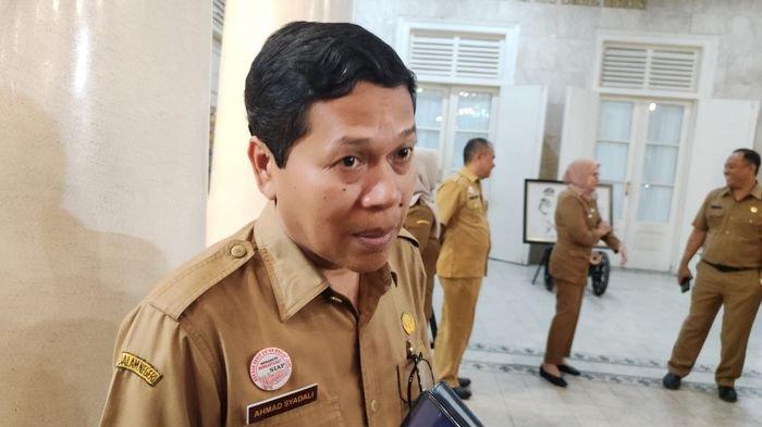 Kepala Dinas Penanaman Modal dan Pelayanan Terpadu Satu Pintu (DPMPTSP) Kabupaten Indramayu Ahmad Syadali, Selasa (25/7/72023).