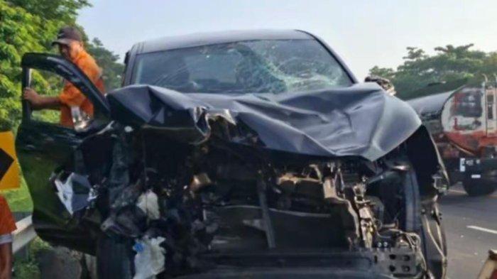 Kondisi kendaraan yang terlibat kecelakaan maut di Ruas Jalan Tol Cipularang KM 86, tepatnya di wilayah Kecamatan Jatiluhur, Kabupaten Purwakarta, Barat pada Senin (23/12/2024)