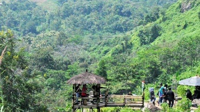 Refreshing ke Taman Wisata Cadas Gantung di Majalengka, Ada Spot Foto Kece
