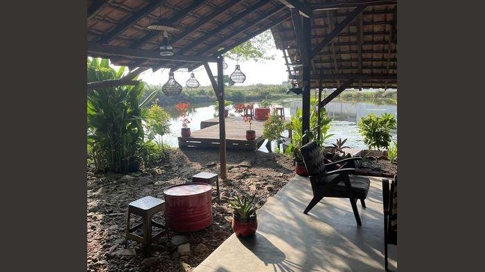 Warung Kopi Manis di Indramayu