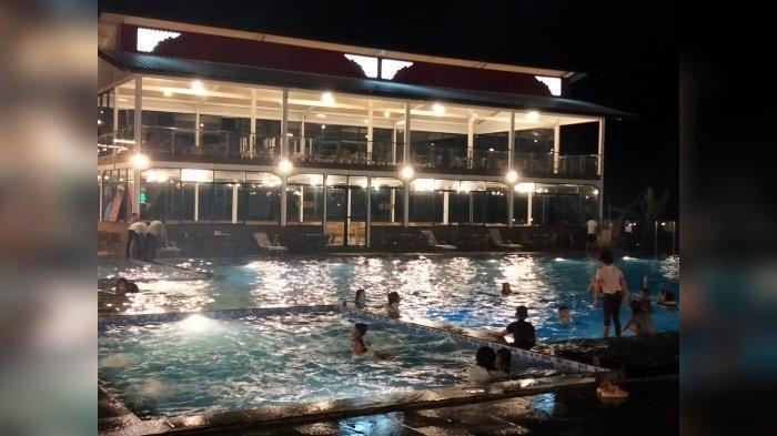 Objek wisata Zamzam Pool di Desa Manislor, Kecamatan Jalaksana, Kuningan.
