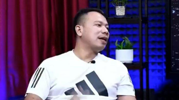 Vicky Prasetyo dikabarkan dilamar sebuah partai di Kuningan untuk menjadi wakil bupati.