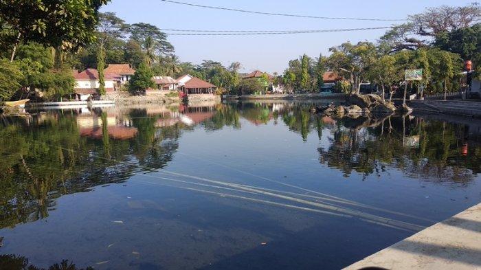 Penampakkan obyek wisata Telaga Herang, Desa Padaherang, Kecamatan Sindangwangi, Kabupaten Majalengka