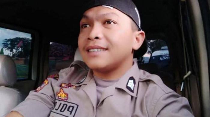 POLISI KORBAN TRAGEDI GARUT - Bripka Cecep Saeful Bahri (39) tewas saat menjalankan tugasnya membantu warga yang berdesak-desakan di Alun-alun Pendopo Garut.