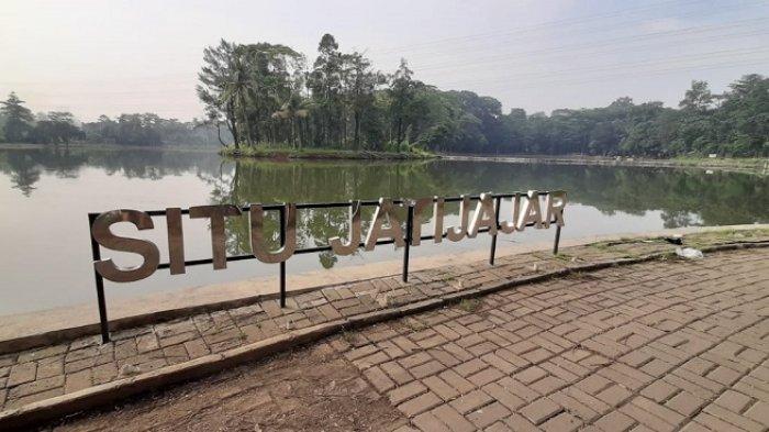 Situ Jatijajar, Tapos Depok. Info terkini cuaca Depok,Rabu (13/7/2022) wilayah Depok diperkirakan akan terjadi angin kencang pada siang hari.