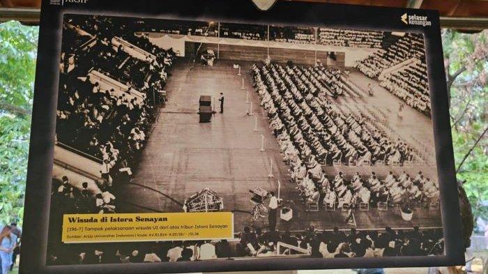 Foto Wisuda UI di Istora Senayan