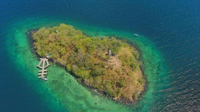 PULAU-