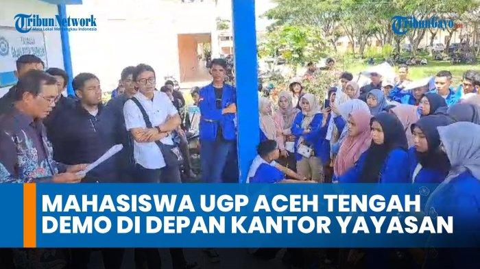 Mahasiswa Universitas Gajah Putih Aceh Tengah Demo di Depan Kantor Yayasan