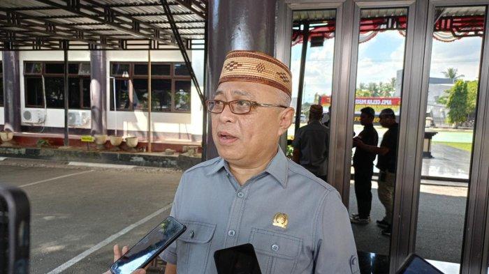 Sofyan Puhi, Wakil Ketua DPRD Provinsi Gorontalo.