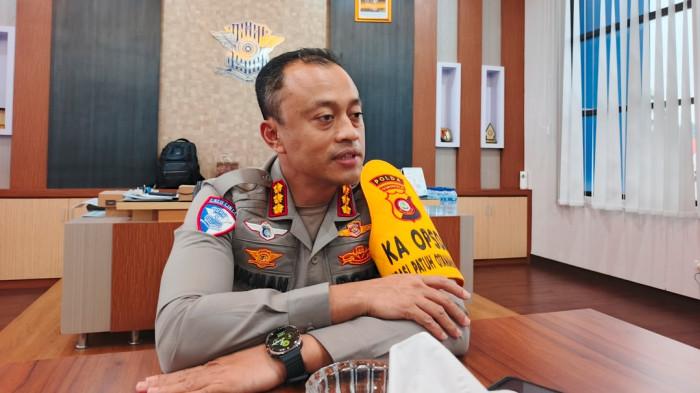 ETLE - Dirlantas Polda Gorontalo, Kombes Pol Lukman Cahyono saat diwawancarai TribunGorontalo.com, Rabu (16/7/2025). Lukman menegaskan saat ini terdapat tiga kamera ETLE di Gorontalo dan menangkap 100 pelanggar setiap harinya. Foto (Arianto Panambang).