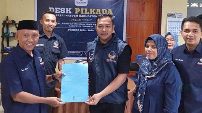 Iwan S Adam mendaftar bakal calon Bupati Pohuwato pada Pilkada 2024