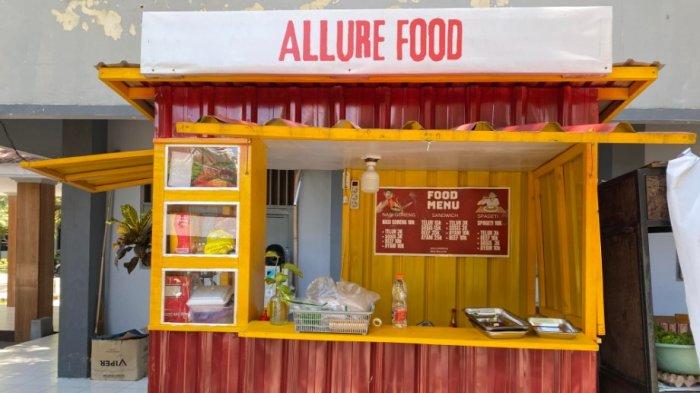 Salah satu booth Fifi Djula di Halaman Mapala Benua, Kampus 1 UNG, Kamis (7/11/24).