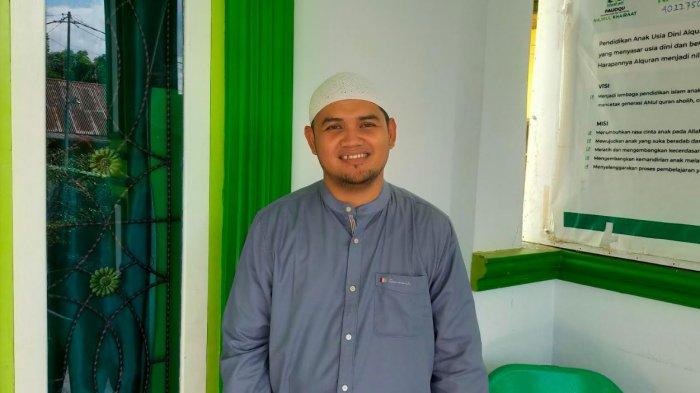 Luqmanul Hakim Abubakar, ketua Majelis Ulama Indonesia (MUI) Kabupaten Boalemo.