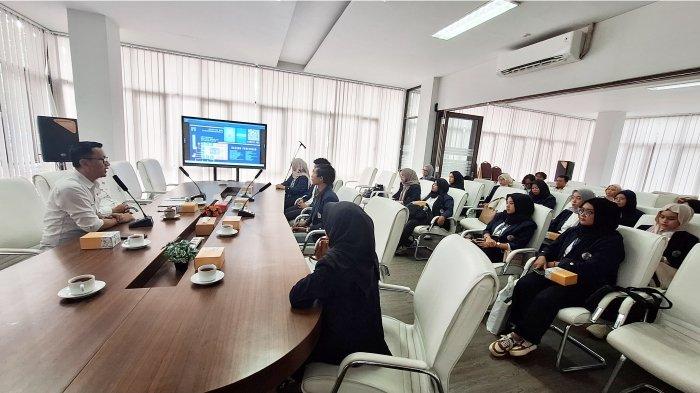 Perdalam Pemahaman Konsep Pelayanan Publik, BEM Politeknik STIA LAN Bandung Lakukan Kunjungan Studi ke Mal Pelayanan Publik Kota Bandung