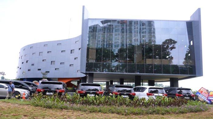 Gedung Binus @Bandung, Dago Campus dengan arsitektur unik di kawasan Dago Pakar, Cimenyan, Kabupaten Bandung, Jawa Barat, Senin (3/2/2025).