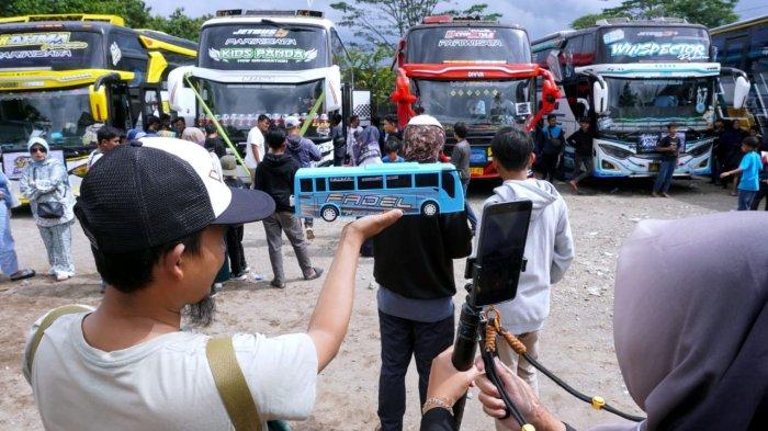 Peserta Bukber On The Road