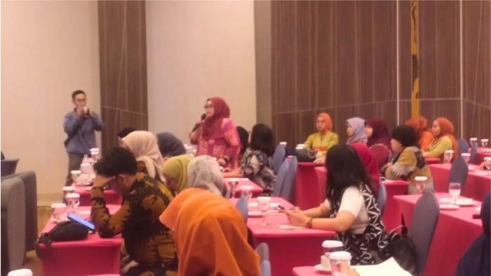 2Dari Kode Etik Hingga Fidusia, Kemenkum Jabar Kupas Tuntas Regulasi Baru di Hadapan Notaris Garut