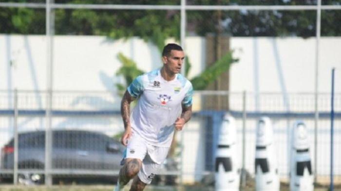 Menjelang laga Persib Bandung kontra Dewa United, Alberto Rodriguez janjikan hal ini.