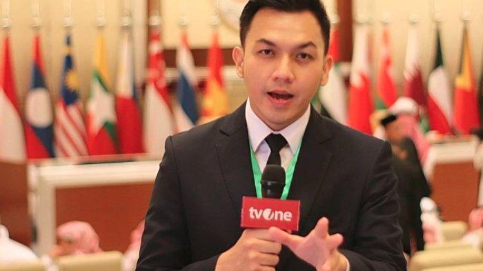 Andromeda Mercury, news anchor TVOne yang terpilih sebagai moderator debat capres terakhir.