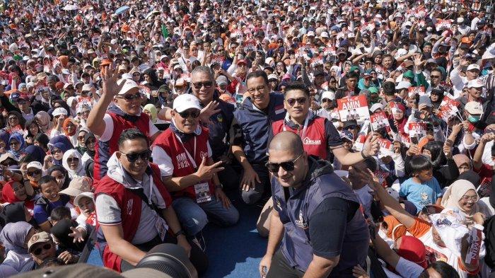 Anies Baswedan Didampingi Rajiv Bersama Ribuan Warga di Jalak Harupat, Babarengan untuk Perubahan