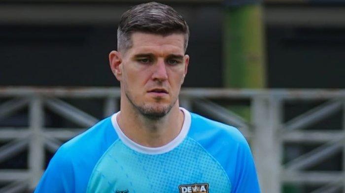 Bek baru Dewa United, Nick Kuipers.