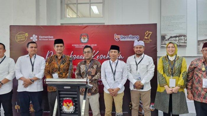 Empat pasangan calon dari Kabupaten Purwakarta pada hari ini melaksanakan tahapan pemeriksaan kesehatan sebagai bagian dari tahapan Pilkada 2024. Empat pasangan calon bupati dan calon wakil bupati Purwakarta semuanya hadir, di antaranya Anne Ratna Mustika - Budi Hermawan, Saepul Bahri Binzein - Abang Ijo Hapidin, Zainal Arifin - Sona Maulida, dan Yadi Rusmayadi - Pipin Sopian.