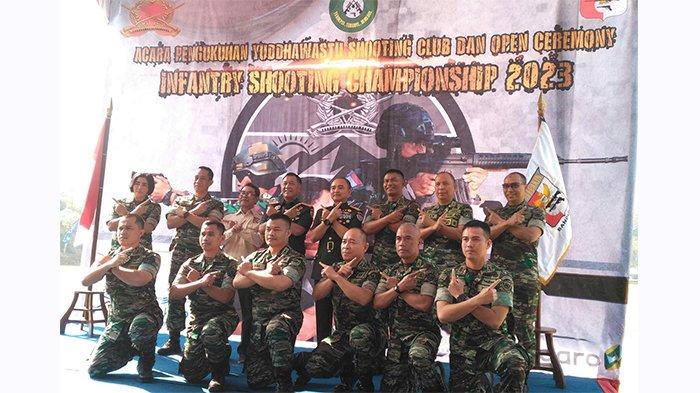Infantry Shooting Championship Tahun 2023 dibuka oleh Danpussenif dilaksanakan di Lapangan Mako Pusdikif, Kecamatan Cipatat, Kabupaten Bandung Barat (KBB) sejak Kamis (28/09/2023) sampai Minggu (01/10/2023).