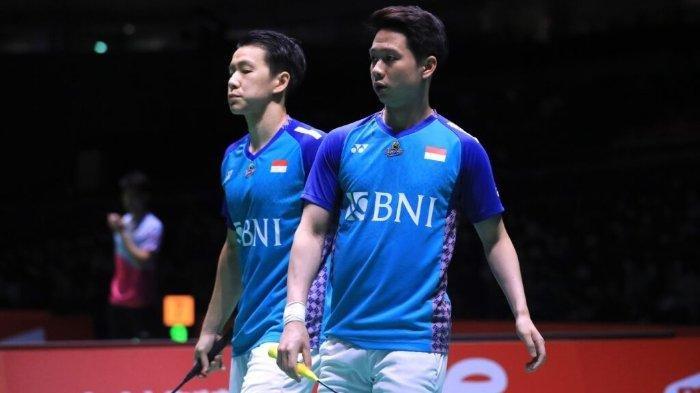 Aksi dari ganda putra andalan Indonesia, Marcus Fernaldi Gideon/Kevin Sanjaya Sukamujo saat melakoni laga perdana di Kejuaraan Dunia BWF pada hari Rabu (25/8/2022).