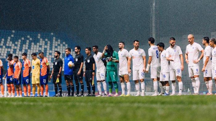 Matchday kedua Grup F antara Port FC vs Lion City Sailors FC di Stadion Bangkok Glass, Bangkok, Thailand, pada Kamis (3/10/2024) yang diterjang hujan deras hingga ditunda.