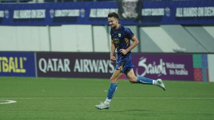 Gelandang Persib Bandung, Mateo Kocijan.